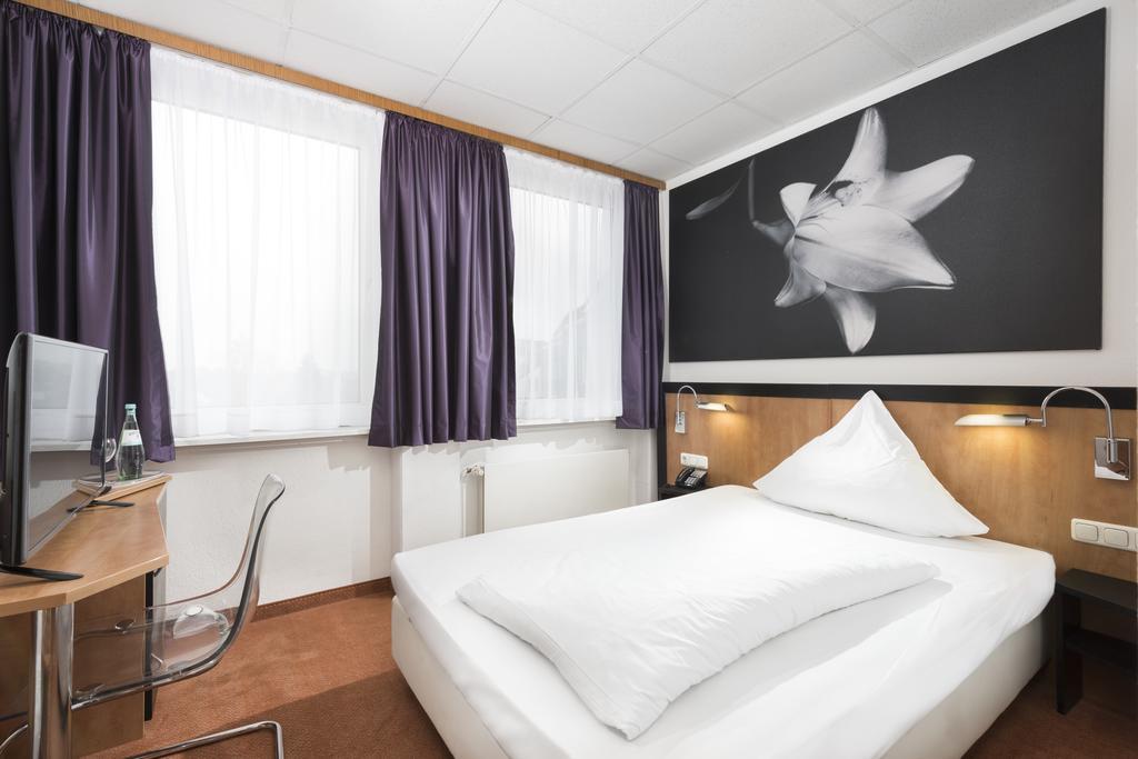 Days Inn Dortmund West Eksteriør billede